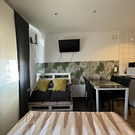 Apartman Apartamente *